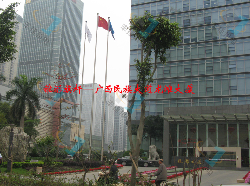 广西民族大道龙滩大厦锥形旗杆